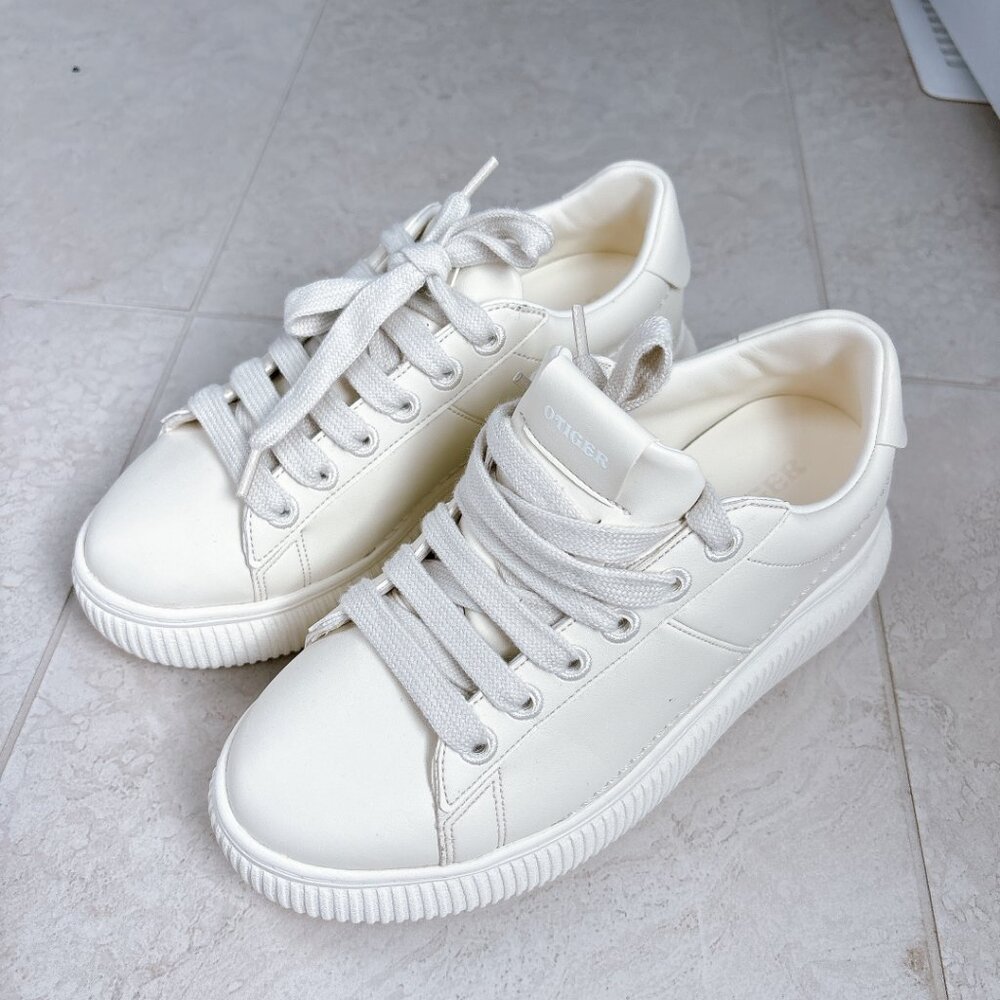 Onitsuka Tiger WOMENS SIZE 38, FITS SIZE 7